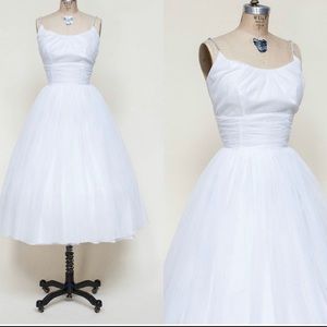 Vintage 1950’s tea length party/ wedding/ prom dress